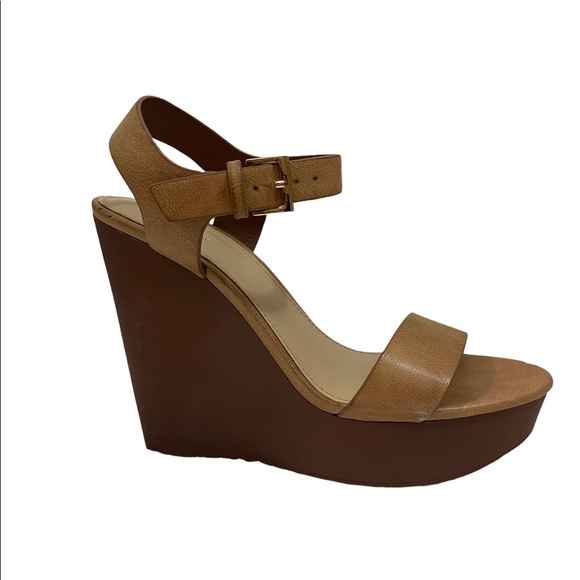 Forever 21 Shoes - Forever 21 Wedge Sandals Brown Color, Size 6